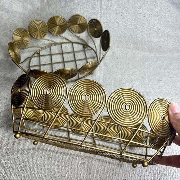 Vtg Mid Century Modern footed gold spiral/coil baskets - Picture 8 of 12